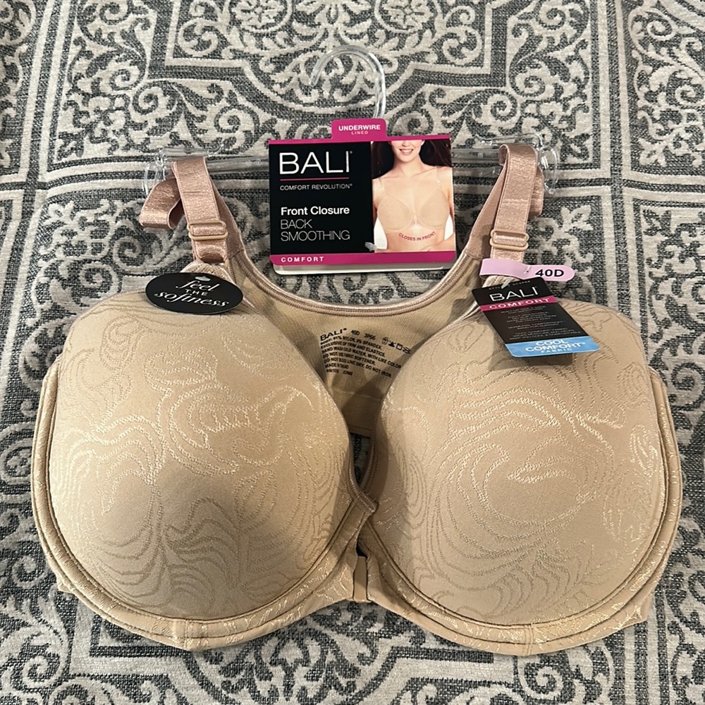 🆕 NWT  Bali Front Closure, Underwire, Back Smoothing - Comfort  40D